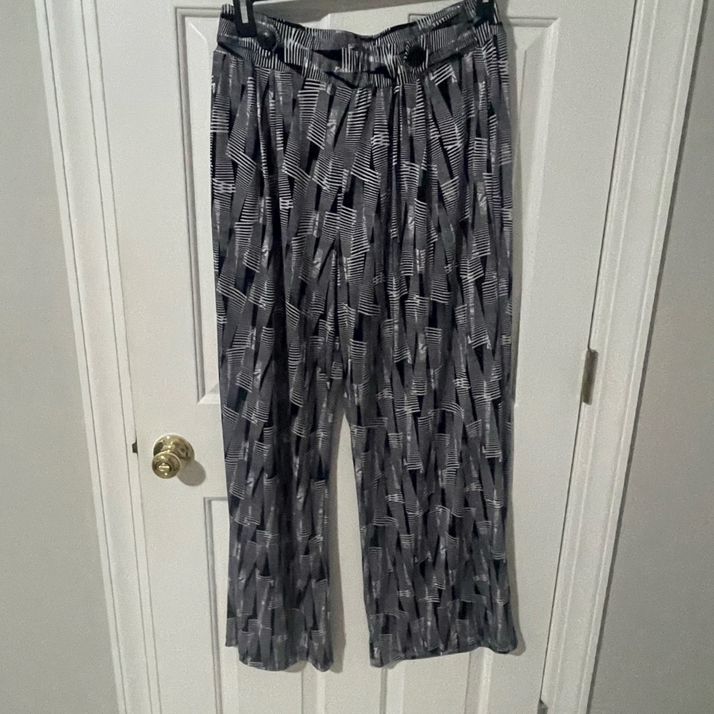 Xl Robert Louis pallazzo pants